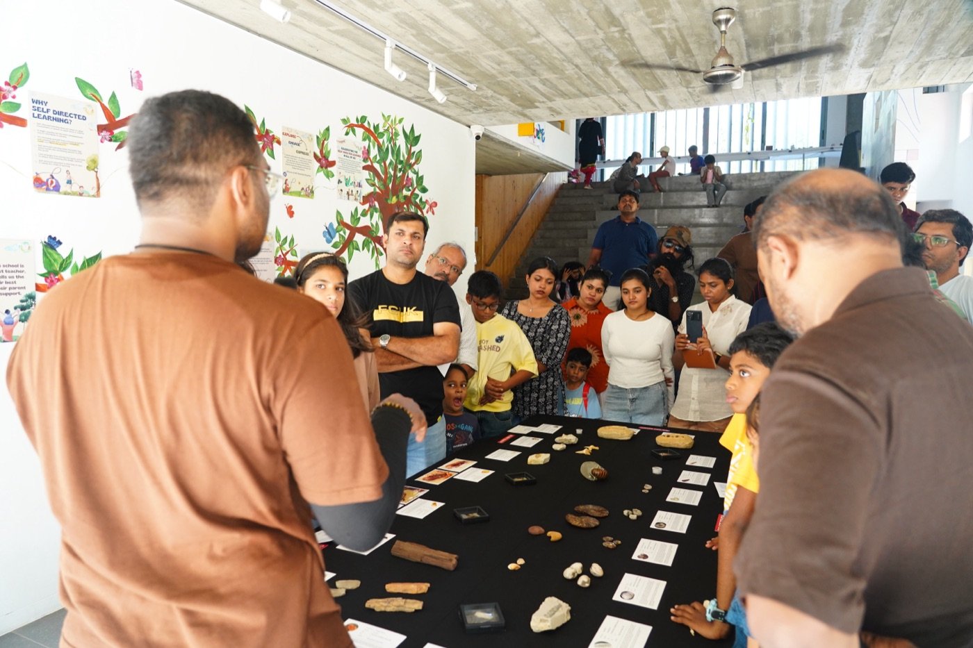 Presenting a specimen to the crowd